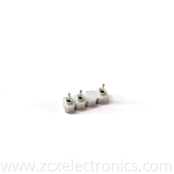 2.54 White Plugged Female Connectors